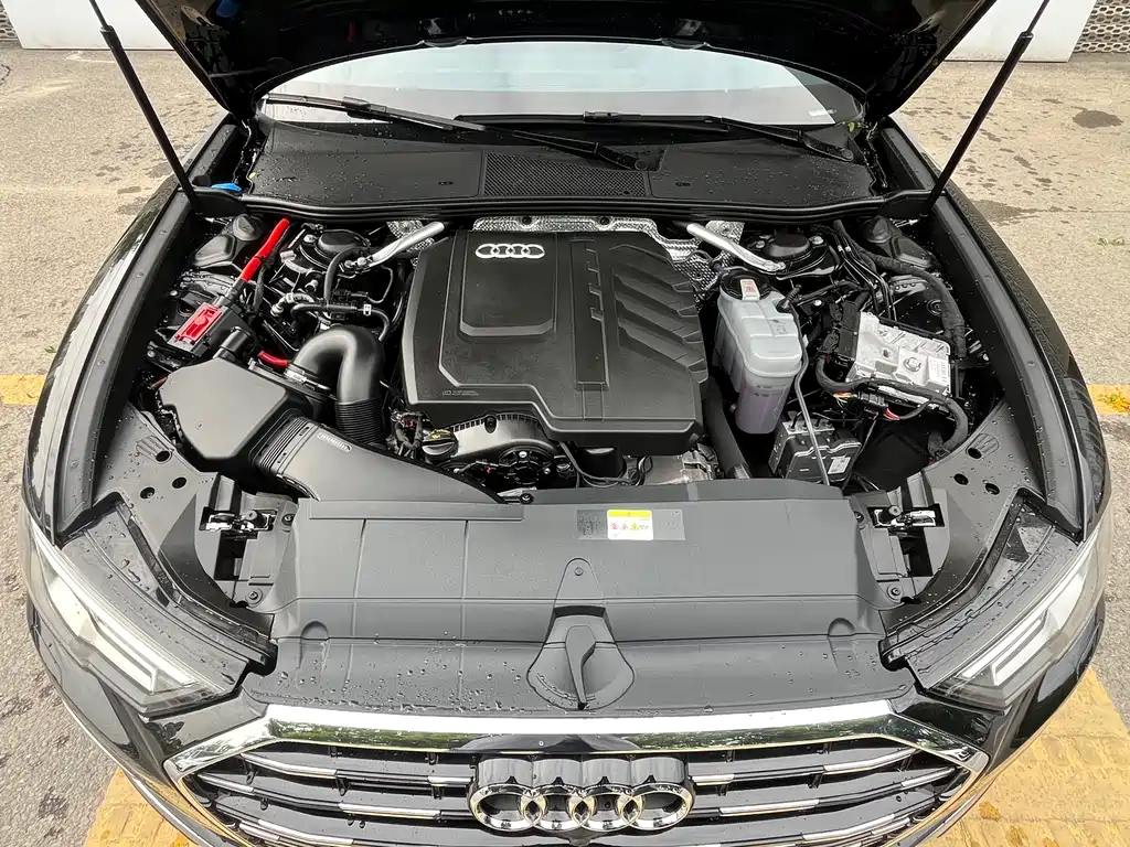 Audi A6L 2025 45 TFSI Premium Dynamic Model купить на сайте DeffCars