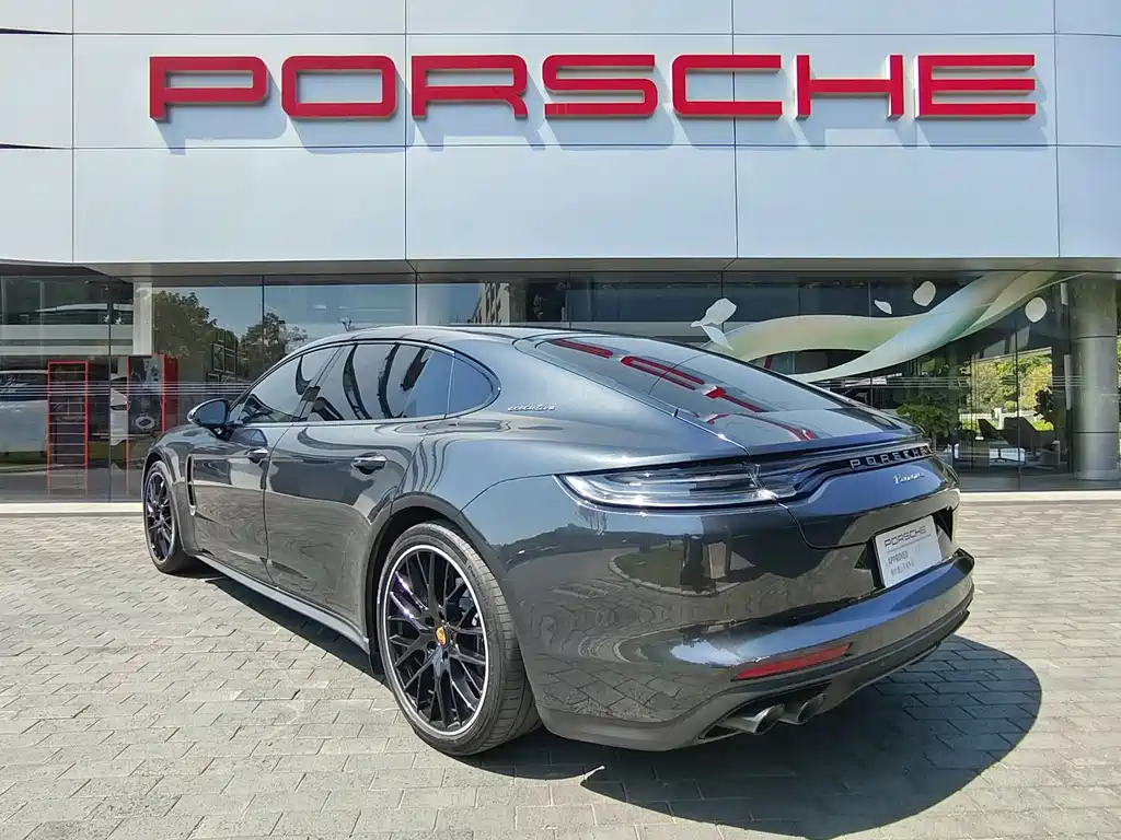 Panamera 2023 Panamera Executive Extended Platinum Edition 2.9T купить на сайте DeffCars