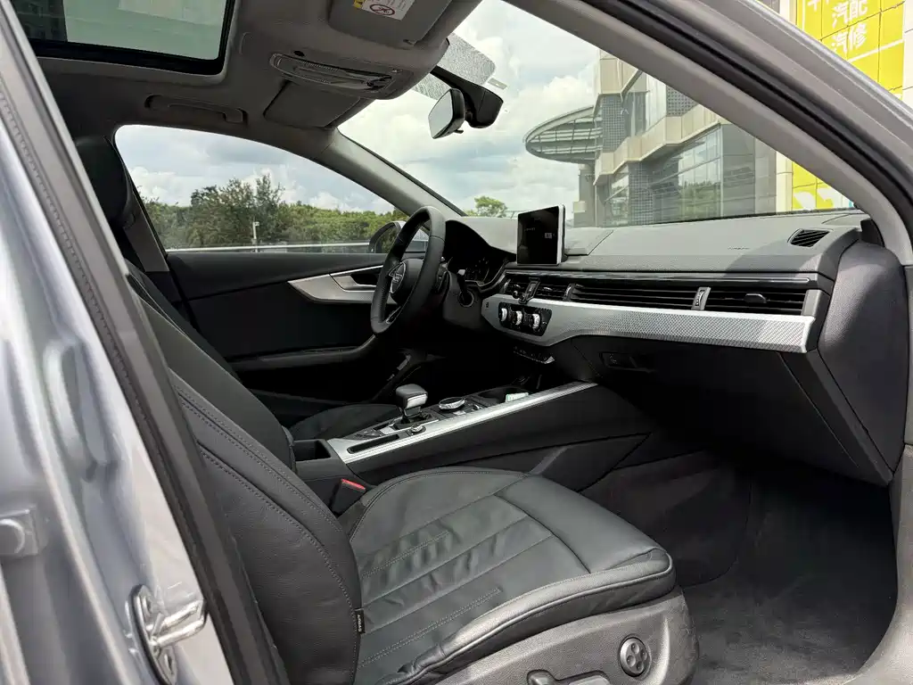 Audi A4L 2017 Plus 40 TFSI Fashion купить на сайте DeffCars