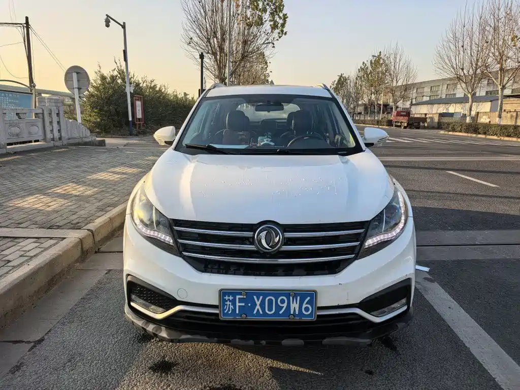 Fengguang 580 2018 1.5T CVT intelligent connected type купить на сайте DeffCars