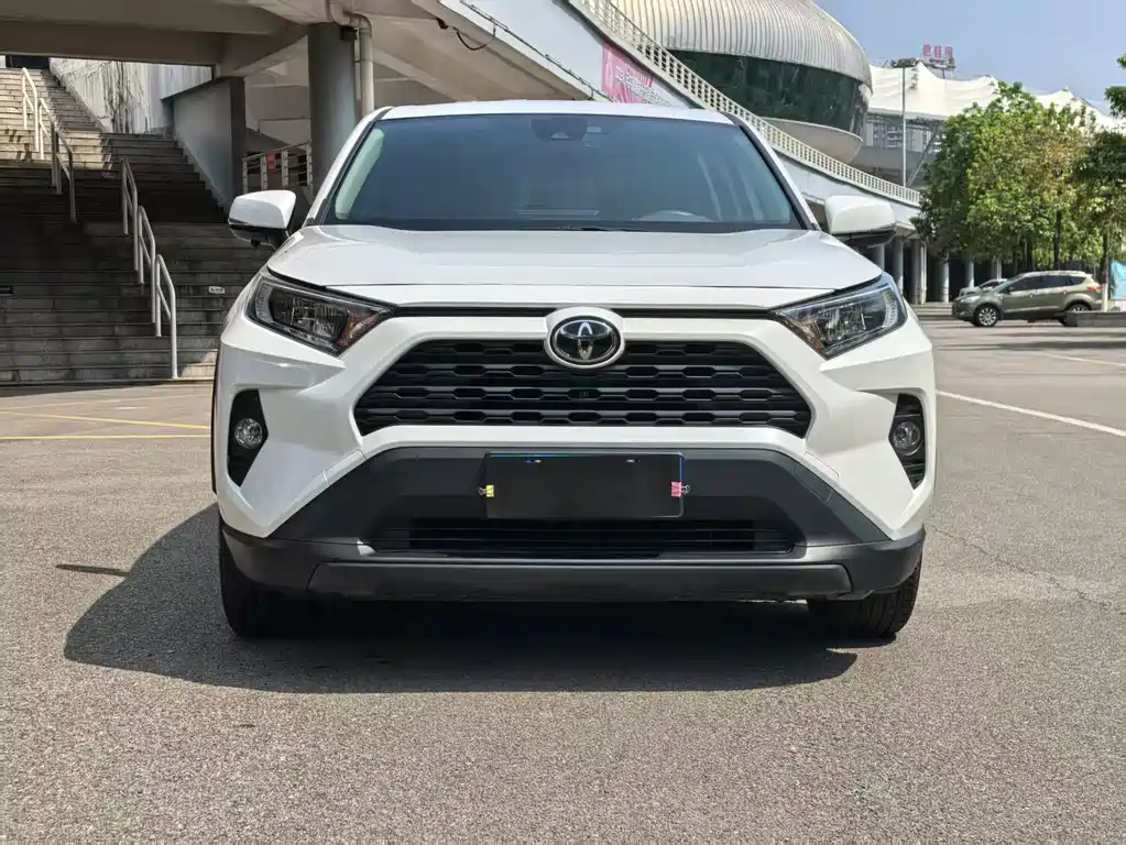 RAV4 Rongfang 2022 2.0L CVT two-wheel drive urban version купить на сайте DeffCars