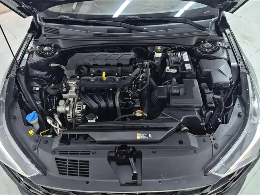 Elantra 2021 1.5L CVT LUX Premium Edition купить на сайте DeffCars