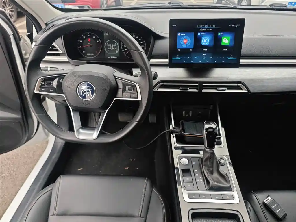 Qin 2019 1.5L automatic premium model купить на сайте DeffCars