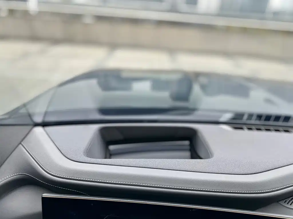 BMW 7 Series 2023 facelift 740Li exclusive M sports package купить на сайте DeffCars