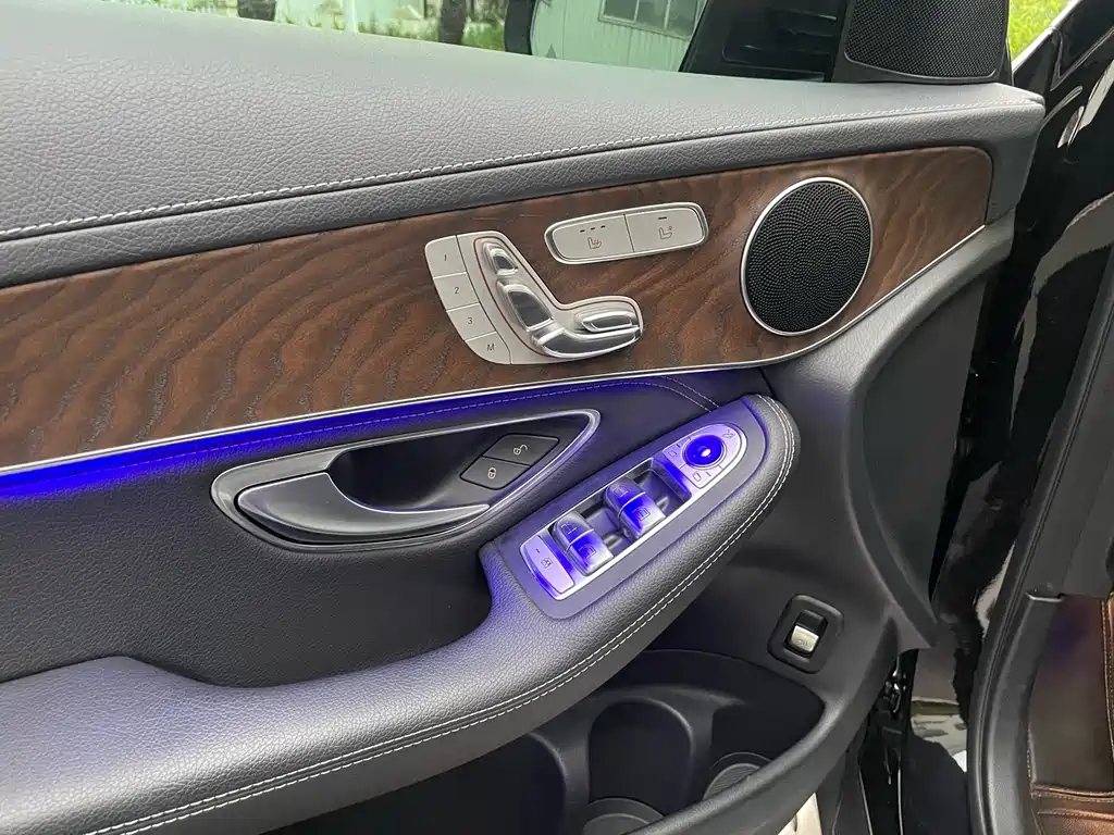 Mercedes-Benz GLC 2020 GLC 300 L 4MATIC Dynamic купить на сайте DeffCars
