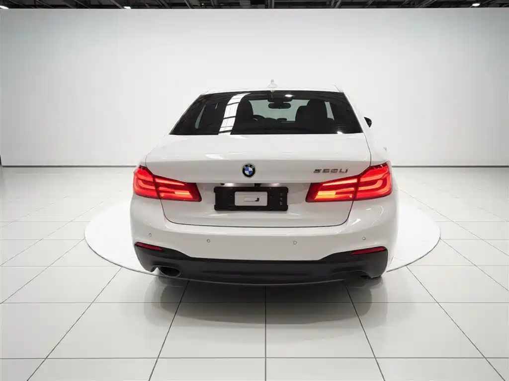 BMW 5 Series 2018 525Li M Sports Package купить на сайте DeffCars