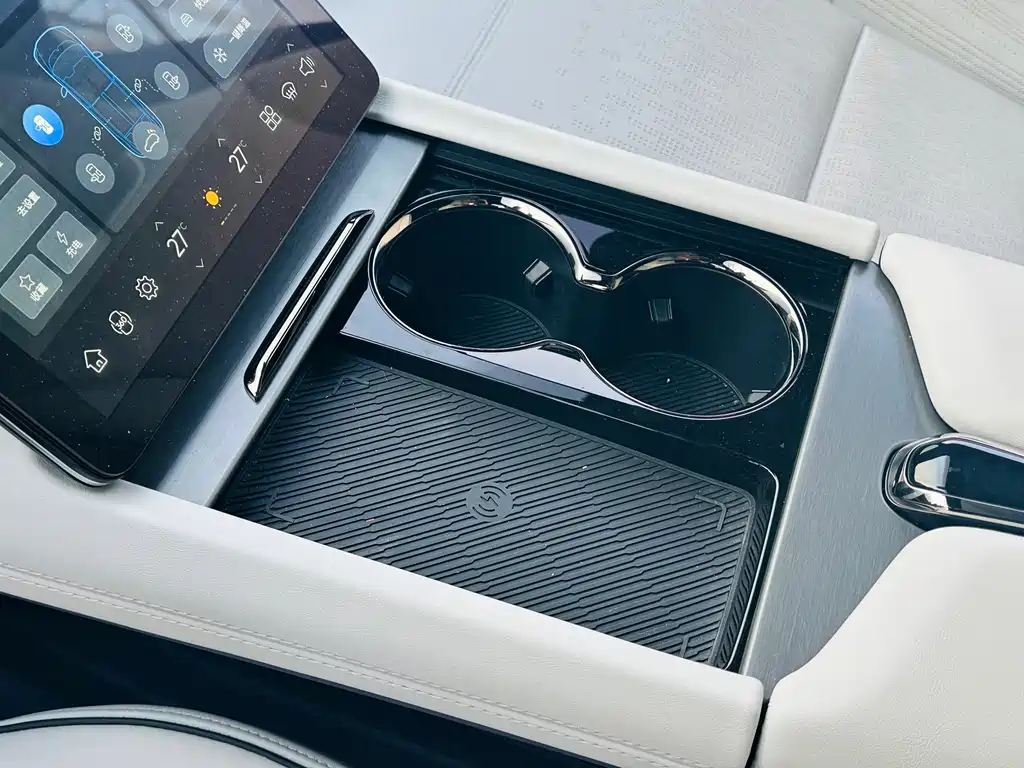Gaohe HiPhi X 2021 flagship version 6 seats купить на сайте DeffCars