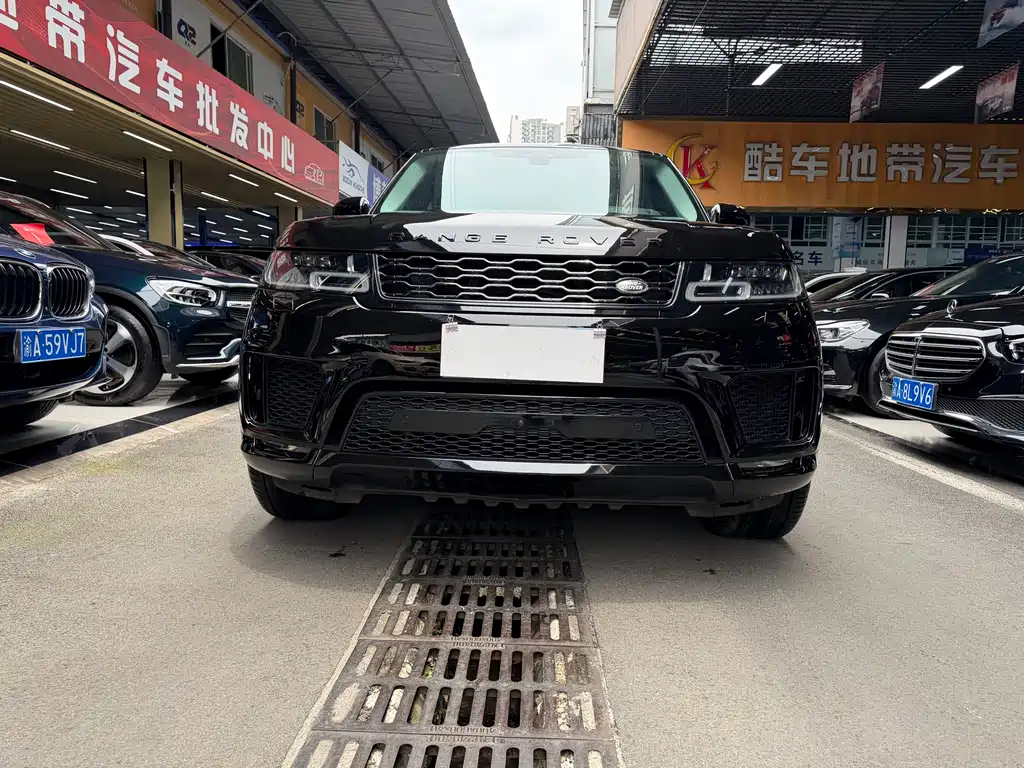 Range Rover Sport 2021 3.0 L6 Black Edition купить на сайте DeffCars