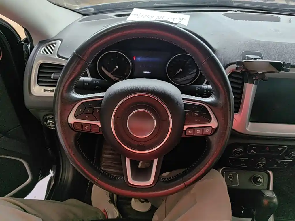 Compass 2017 200T Automatic Home Edition купить на сайте DeffCars
