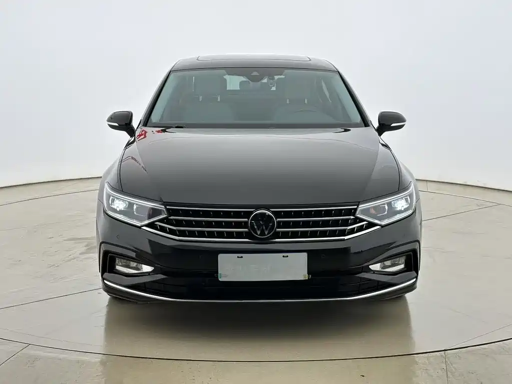 Magotan 2023 2 million commemorative edition 330TSI DSG luxury model купить на сайте DeffCars