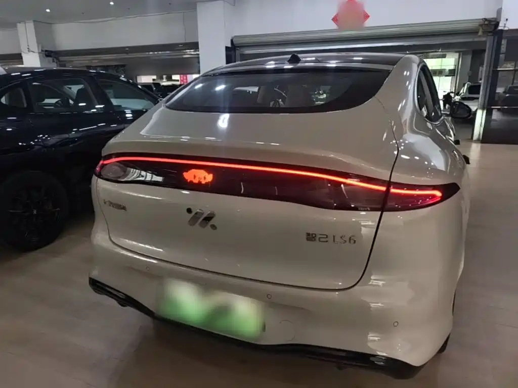 LS6 2026款 增程 52 Max купить на сайте DeffCars