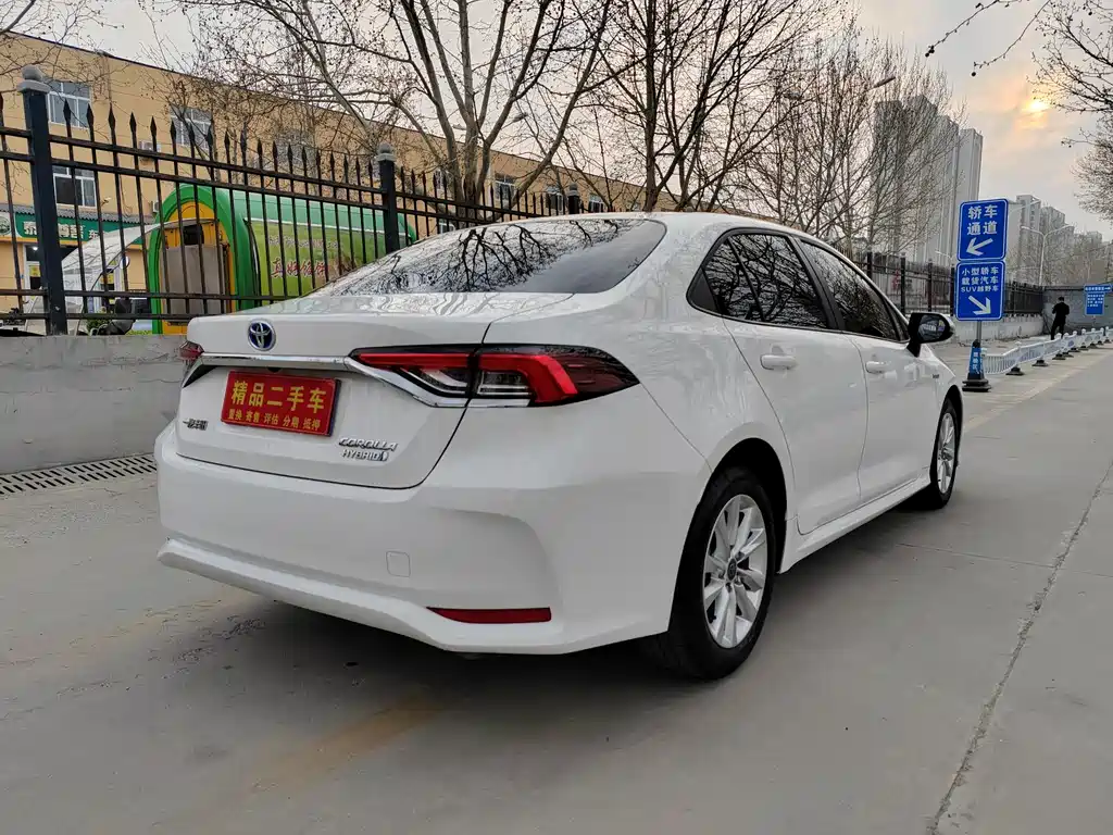 Corolla 2023 1.8L Intelligent Electric Hybrid Dual Engine Elite Edition купить на сайте DeffCars