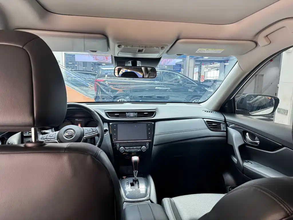 X-Trail 2022 2.0L 2WD Intelligent Link Premium Edition купить на сайте DeffCars