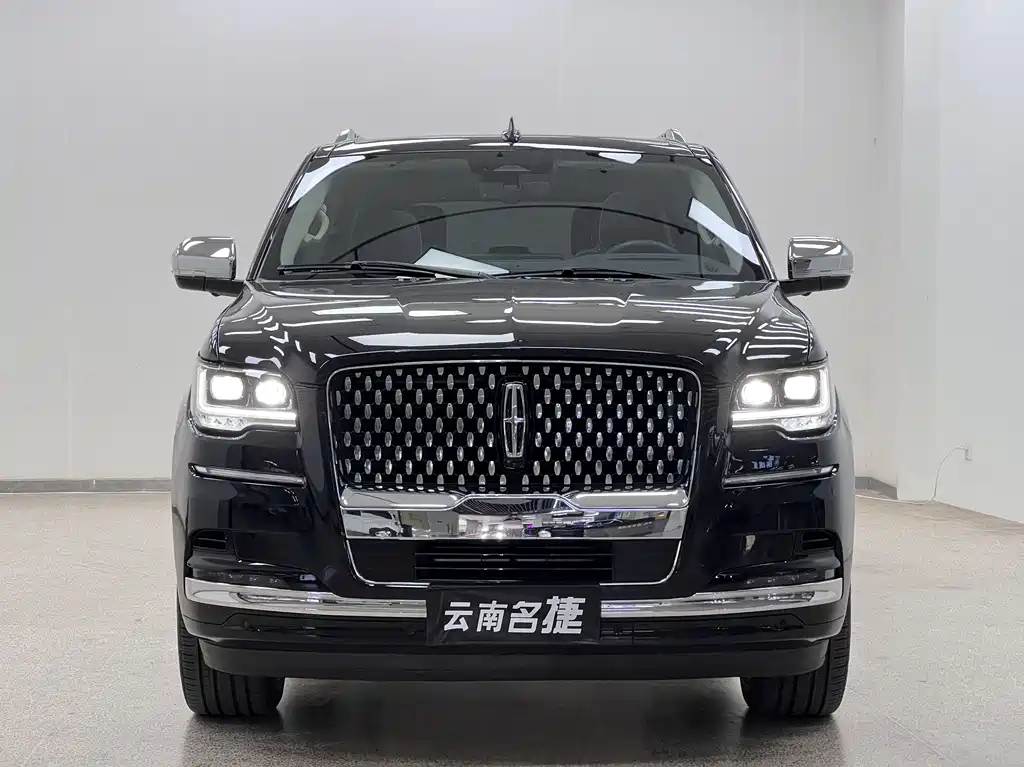 Navigator 2022 3.5T Long Axis Presidential Edition купить на сайте DeffCars