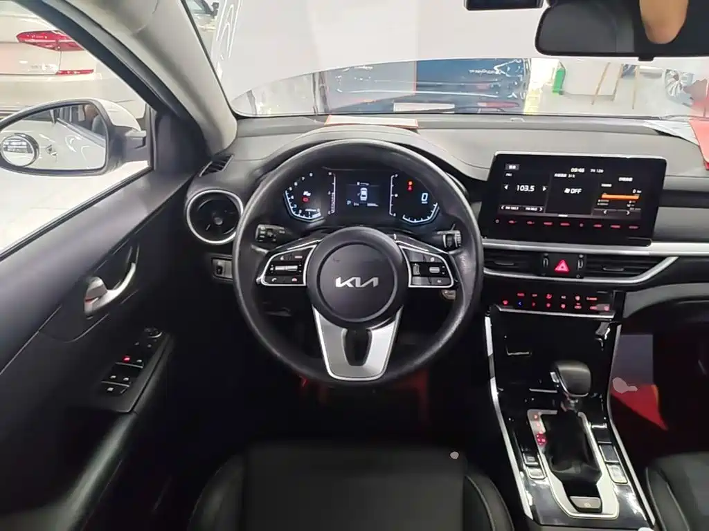 Kia K3 2021 1.5L CVT Youth Edition купить на сайте DeffCars