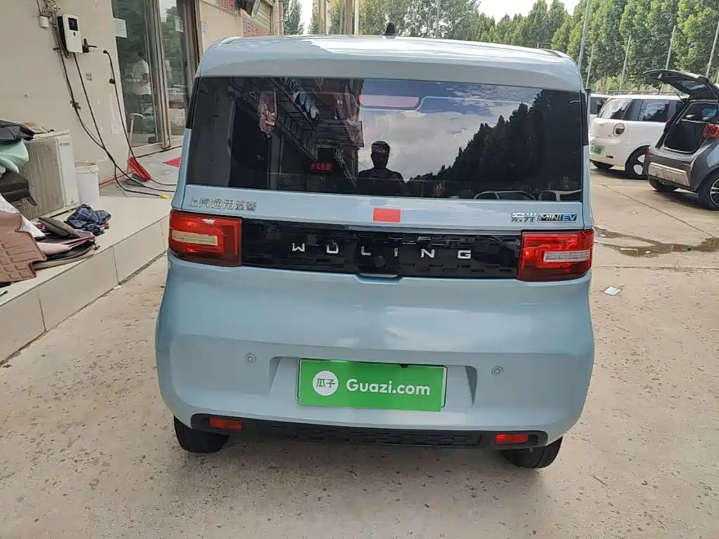 Hongguang MINIEV 2020 Free Model Lithium Iron Phosphate купить на сайте DeffCars