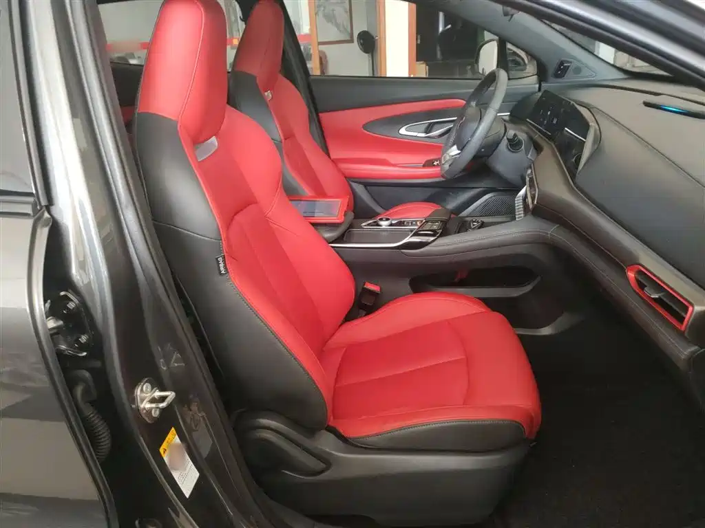 Changan UNI-T 2020 1.5T premium model купить на сайте DeffCars