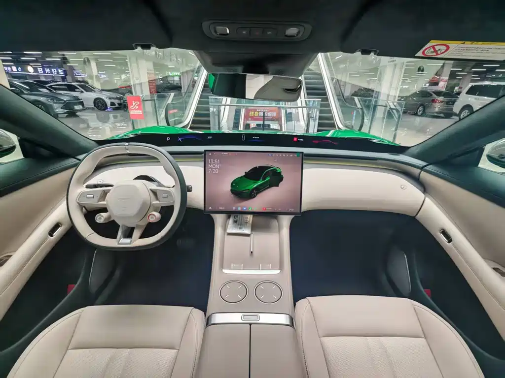 YU7 2025 4WD Max Edition купить на сайте DeffCars