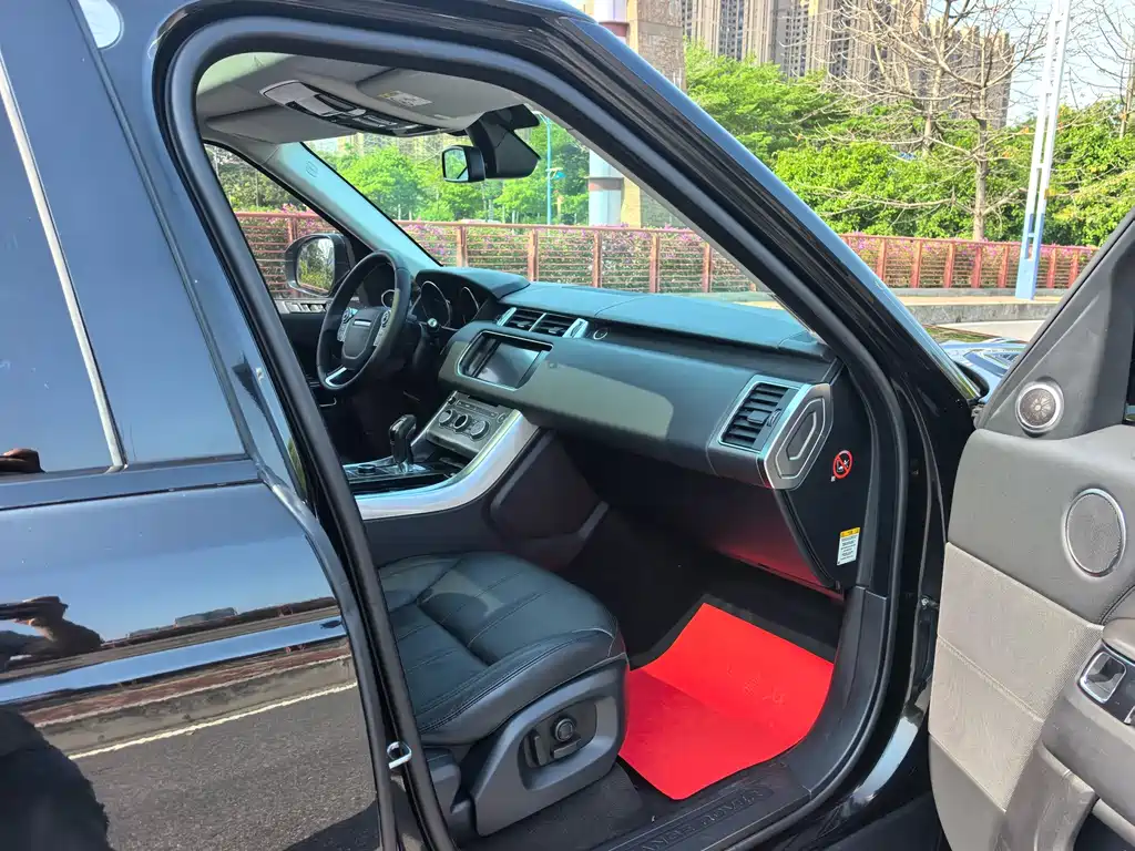 Range Rover Sport 2016 3.0 SC V6 SE купить на сайте DeffCars