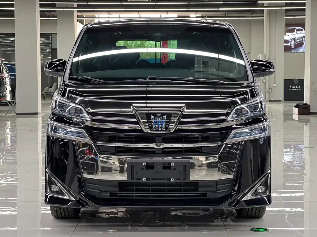 Wilfa 2021 Crown Dual Engine 2.5L HV Premium Edition купить на сайте DeffCars