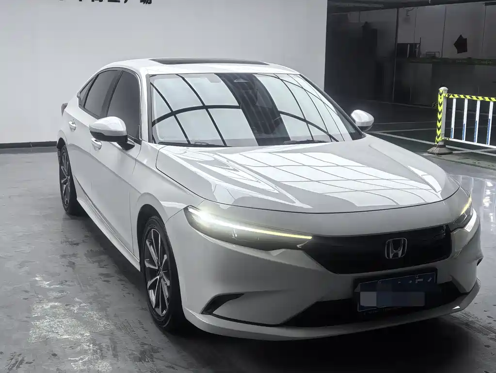 Stylish 2022 model 240TURBO CVT Fantasy Night·Luxury Edition купить на сайте DeffCars