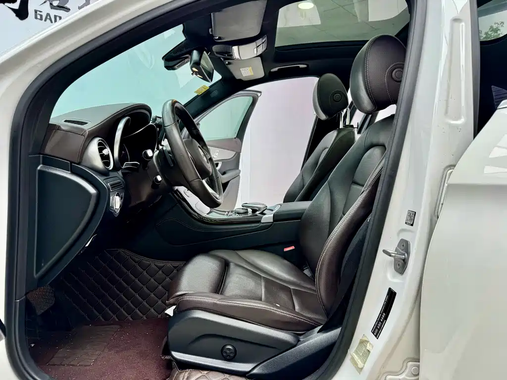 Mercedes GLC 2018 200 4MATIC купить на сайте DeffCars