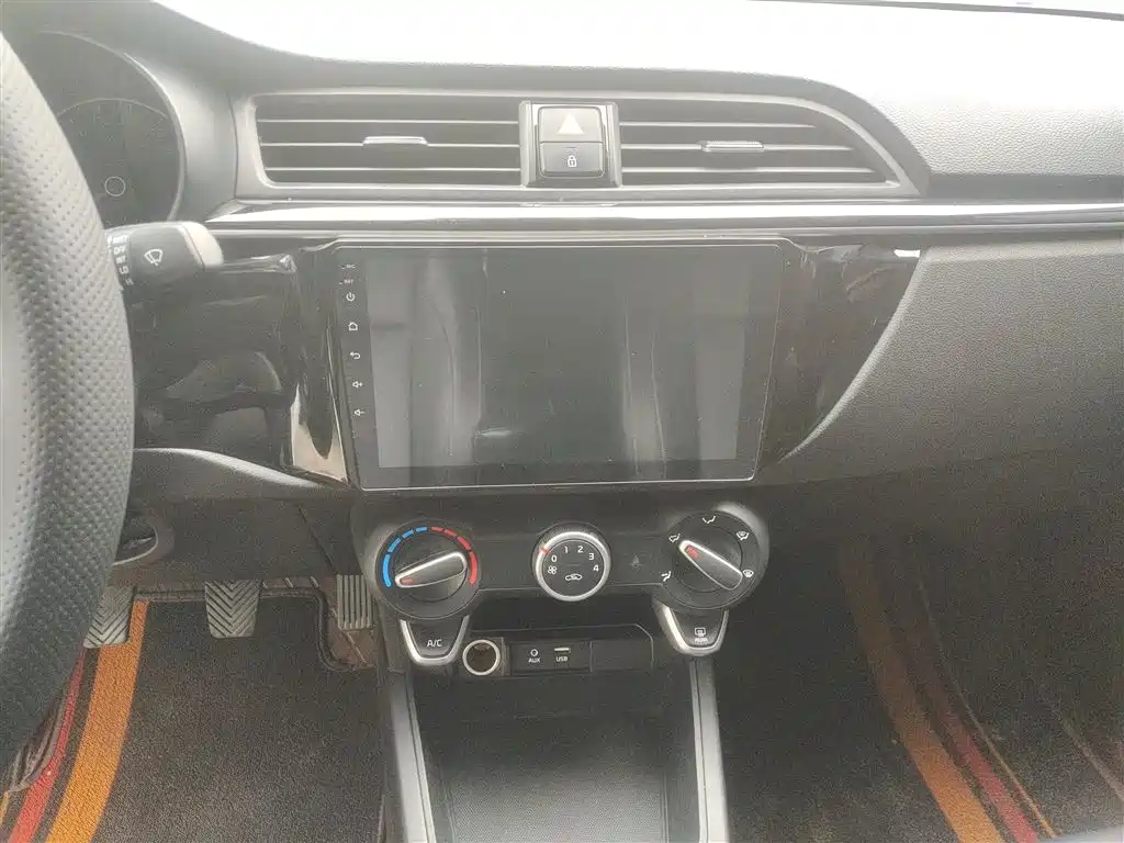 Kia K2 2017 Sedan 1.4L MT 15th Anniversary Special Edition GLS купить на сайте DeffCars