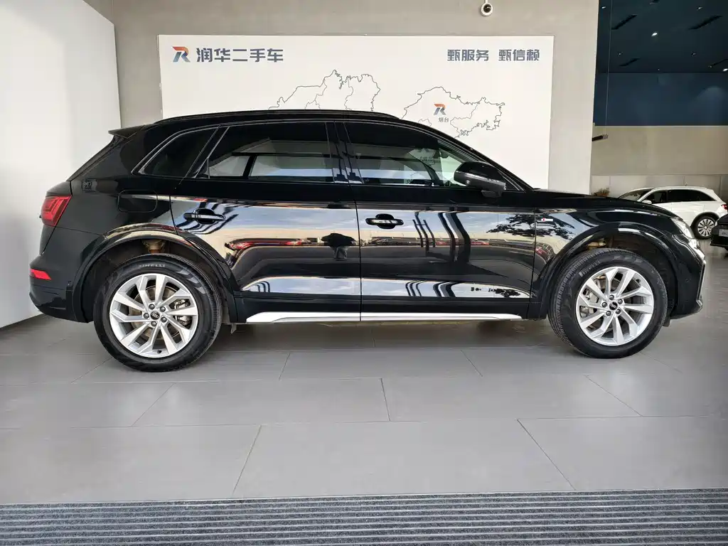 Audi Q5L 2022 facelift 40T luxury and dynamic model купить на сайте DeffCars