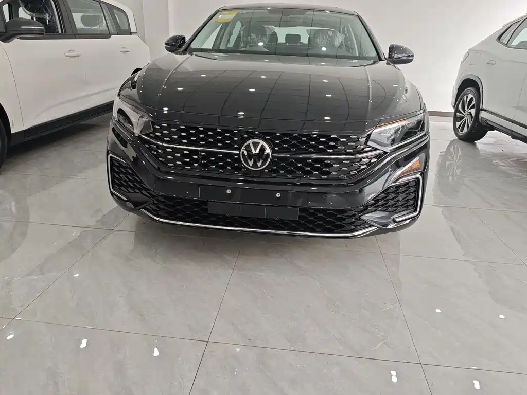 Passat 2026 Outstanding Model 330TSI Starry Sky Elite Edition купить на сайте DeffCars