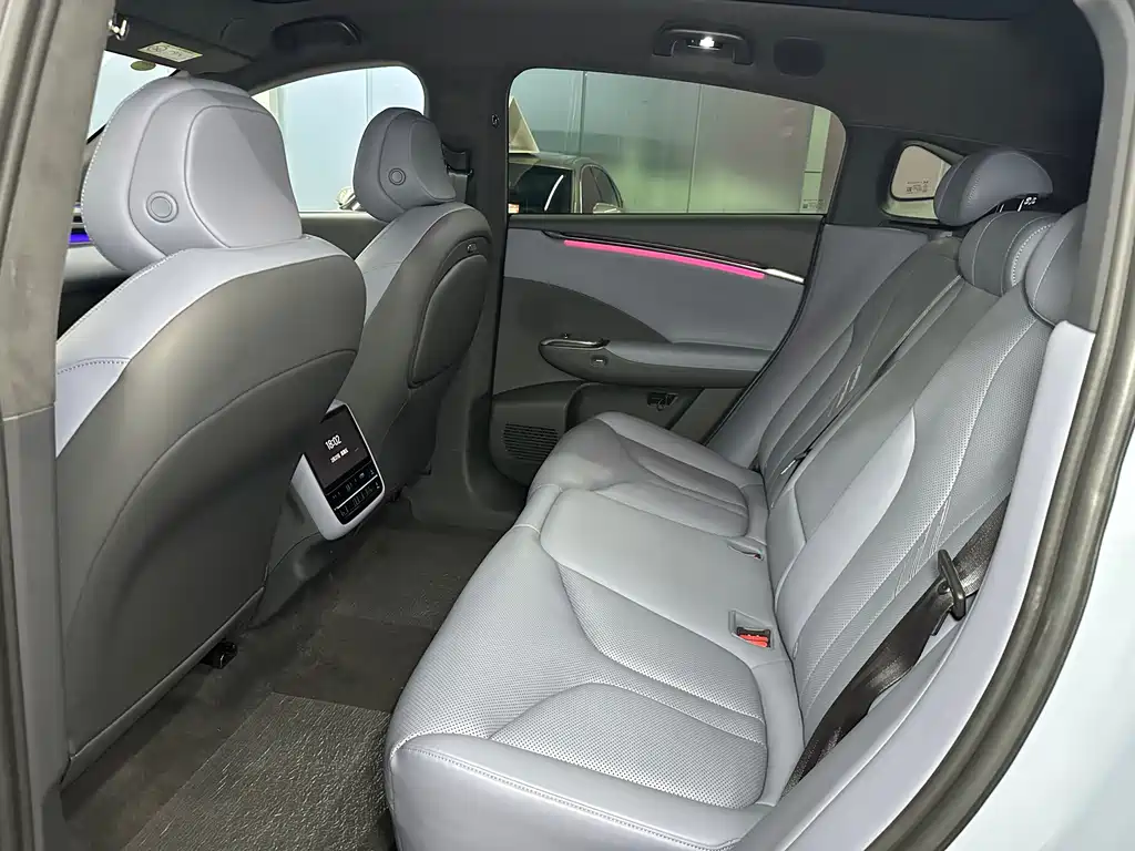 Xpeng G7 2025 Model 702 Super Long Battery Life Max купить на сайте DeffCars