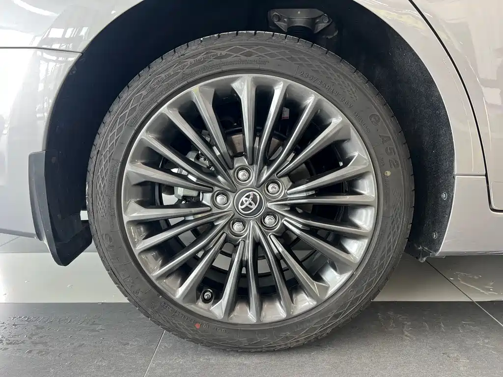 Asia Dragon 2019 2.0L XLE Exclusive Edition National VI купить на сайте DeffCars