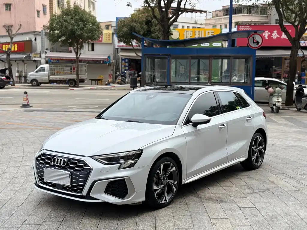 Audi A3 2021 Sportback 35 TFSI luxury sports model купить на сайте DeffCars