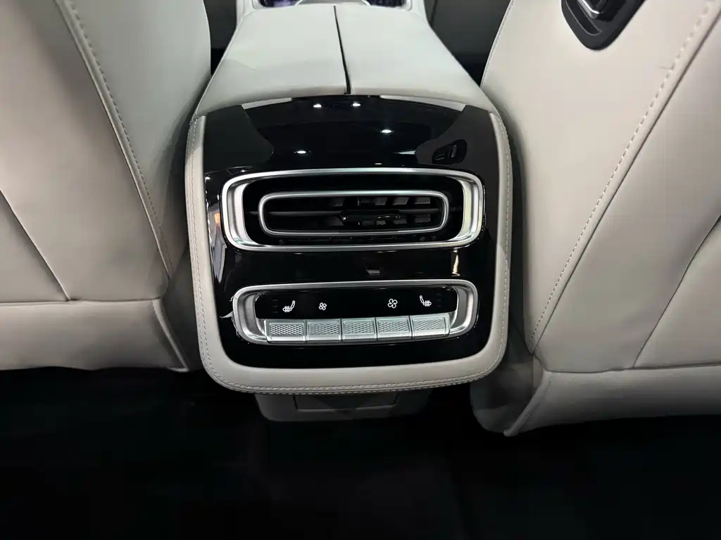 Xingtu Yaoguang 2023 400T four-wheel drive luxury version купить на сайте DeffCars