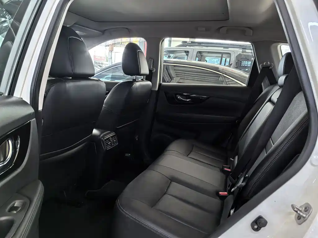 X-Trail 2020 2.0L XL Premium CVT 2WD Intelligent Premium Edition купить на сайте DeffCars
