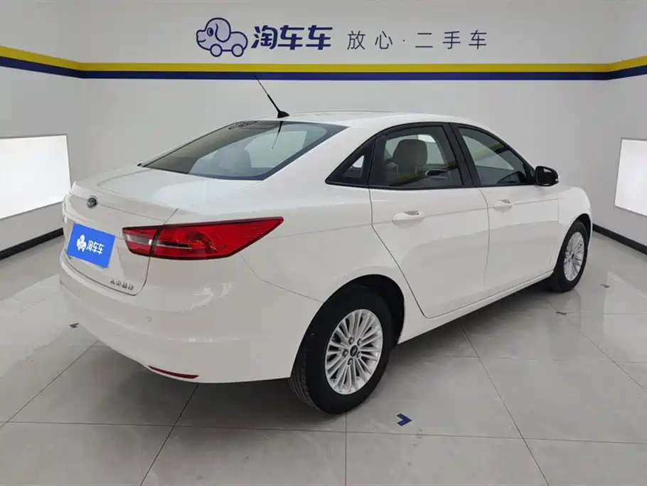 Forex 2015 1.5L automatic comfort model купить на сайте DeffCars