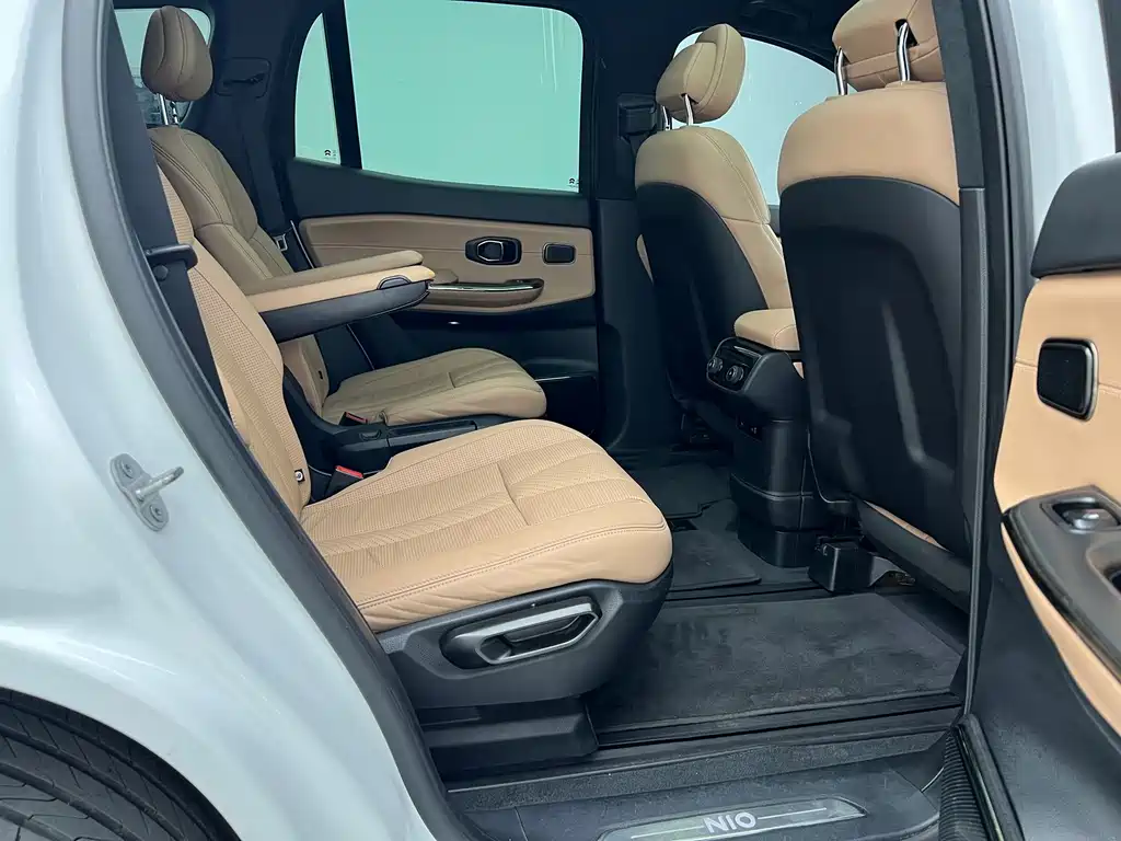 NIO ES8 2020 580KM Signature Edition Six-Seater купить на сайте DeffCars