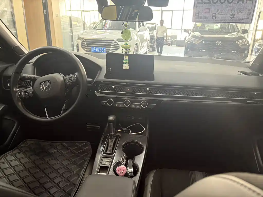 Civic 2022 240TURBO CVT combustion version купить на сайте DeffCars
