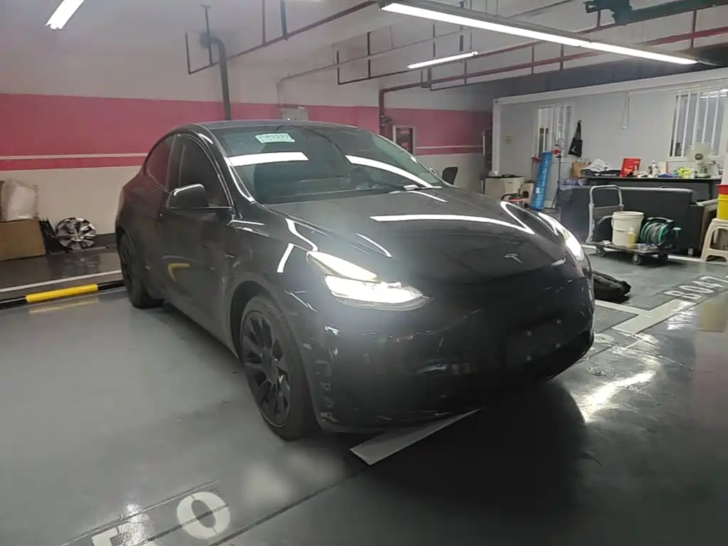 Model Y 2022 facelift rear-wheel drive version купить на сайте DeffCars