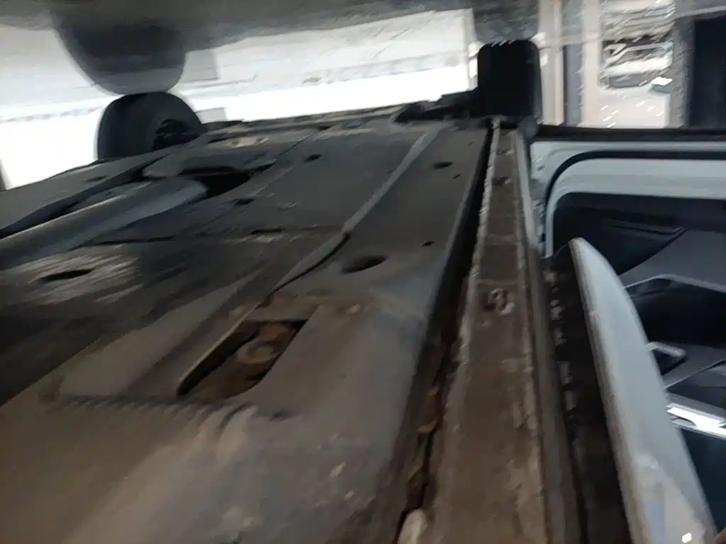 Tiguan L plug-in hybrid 2023 430PHEV plug-in hybrid premium version купить на сайте DeffCars