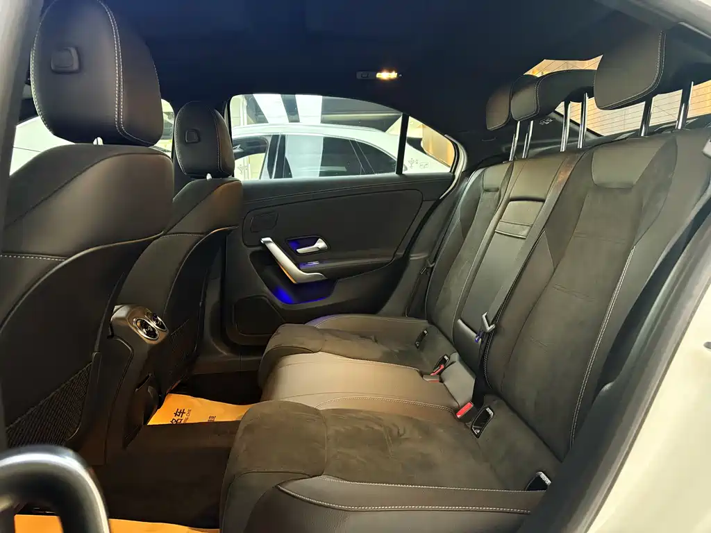 Mercedes-Benz A-Class 2020 A 200 L Sports Sedan купить на сайте DeffCars