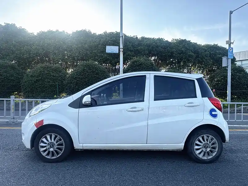 JAC iEV6E 2018 upgraded version iEV6E luxury smart model купить на сайте DeffCars