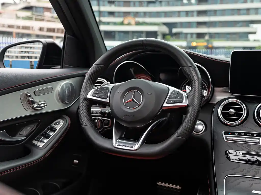 Mercedes-Benz GLC AMG 2018 AMG GLC 63 4MATIC+ купить на сайте DeffCars