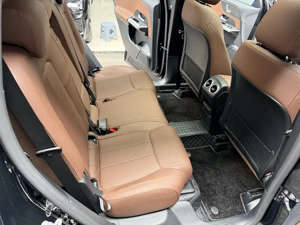 Mercedes-Benz GLB 2024 facelift GLB 220 dynamic version купить на сайте DeffCars