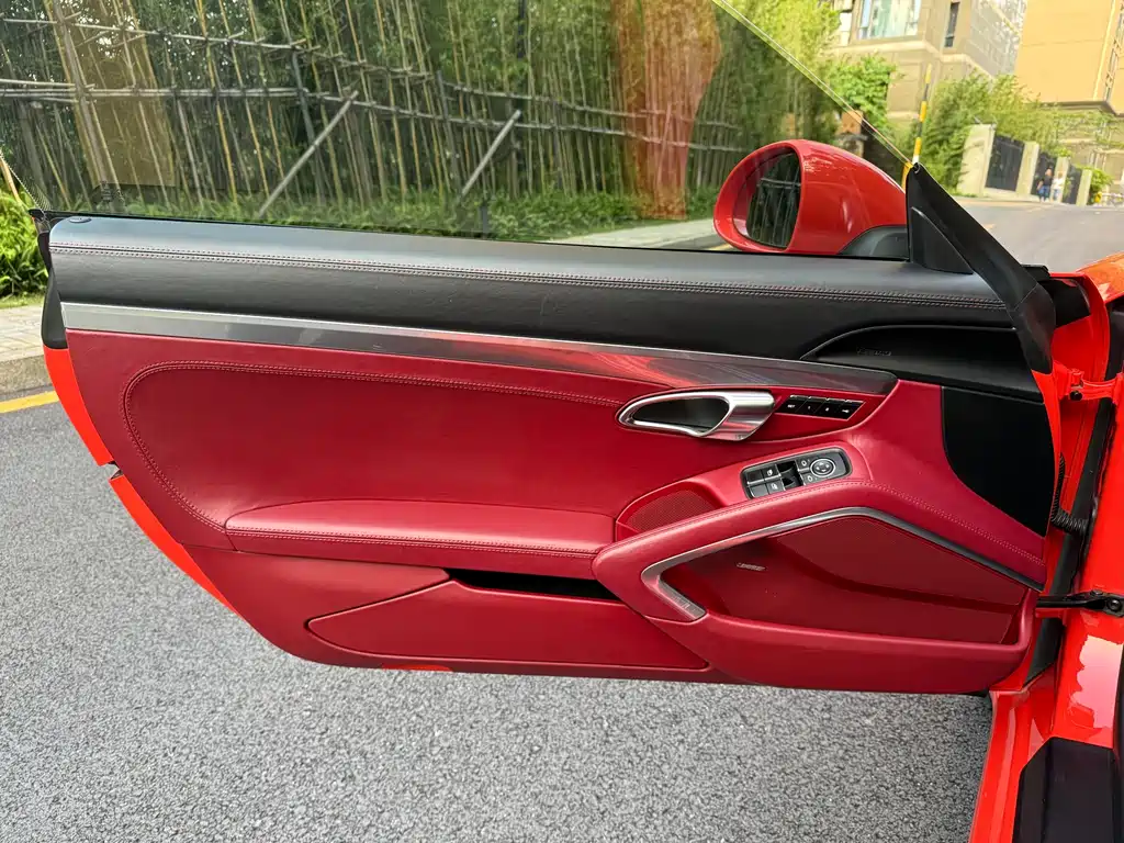 Porsche 911 2016 Carrera 3.0T купить на сайте DeffCars