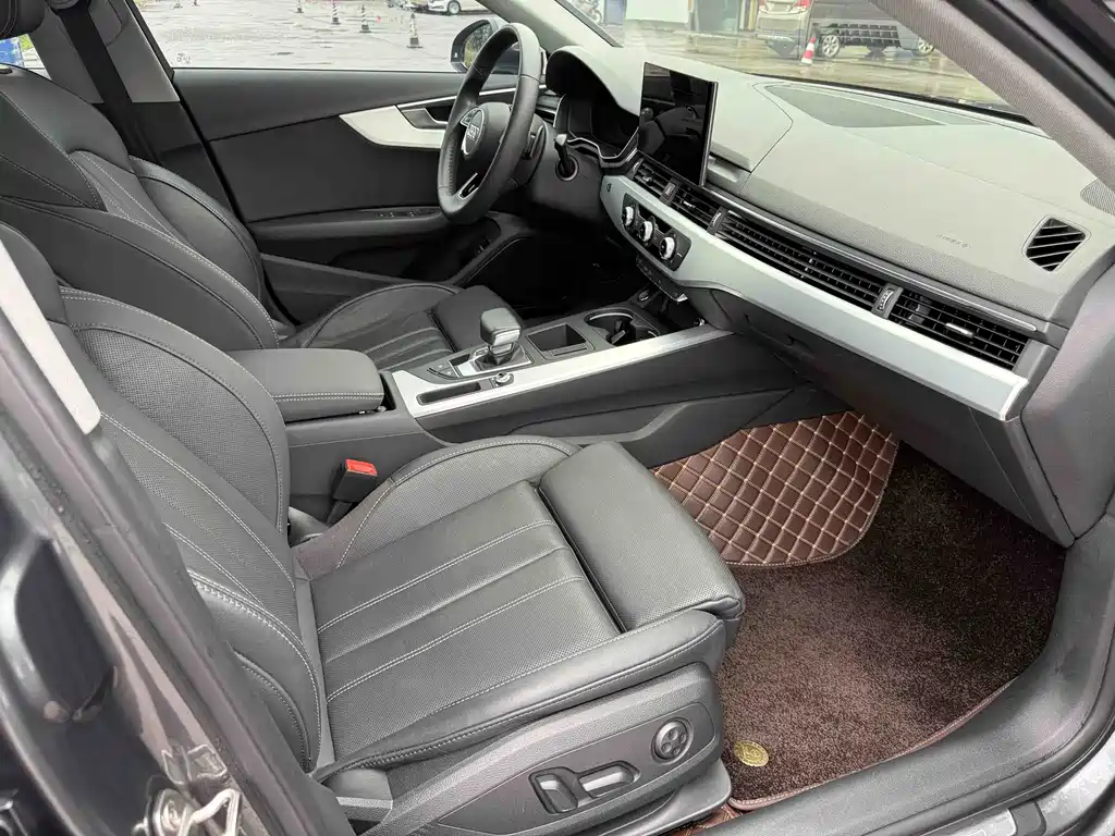 Audi A4L 2024 40 TFSI Fashionable and Dynamic купить на сайте DeffCars