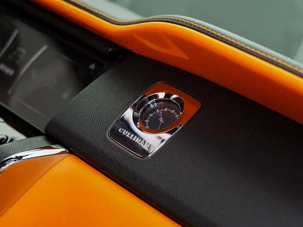 Cullinan 2024 four-seat version купить на сайте DeffCars