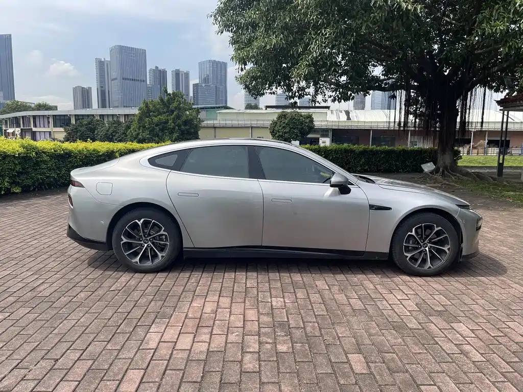 Xpeng P7 2022 model 625E купить на сайте DeffCars