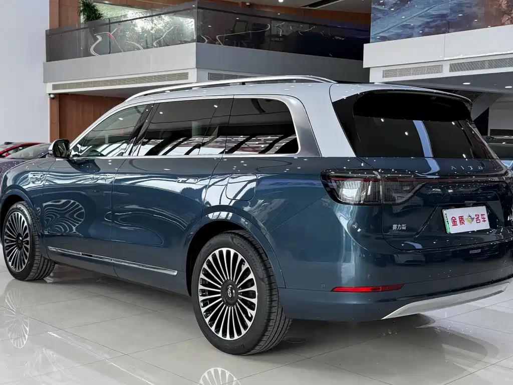 Wenjie M9 2024 extended range Ultra version 42kWh 6-seater version купить на сайте DeffCars