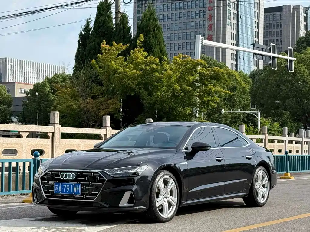 Audi A7L 2022 45 TFSI S-line Dream Future Edition купить на сайте DeffCars