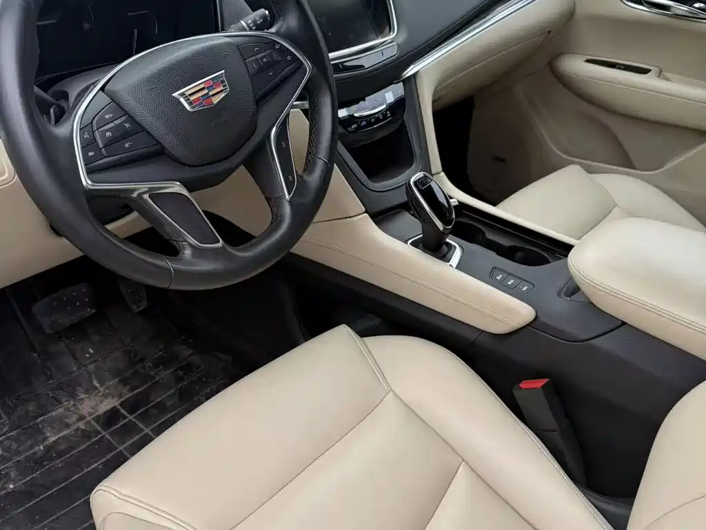 Cadillac XT5 2016 28T four-wheel drive technology купить на сайте DeffCars